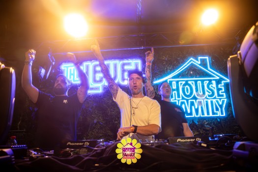 Replay Festival - House Family vs Level Classix by Jaylens