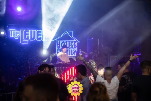 Replay Festival - House Family vs Level Classix by Jaylens