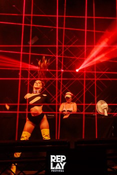 Replay Festival 2024 - Zaterdag Extra Pictures - Morty.be